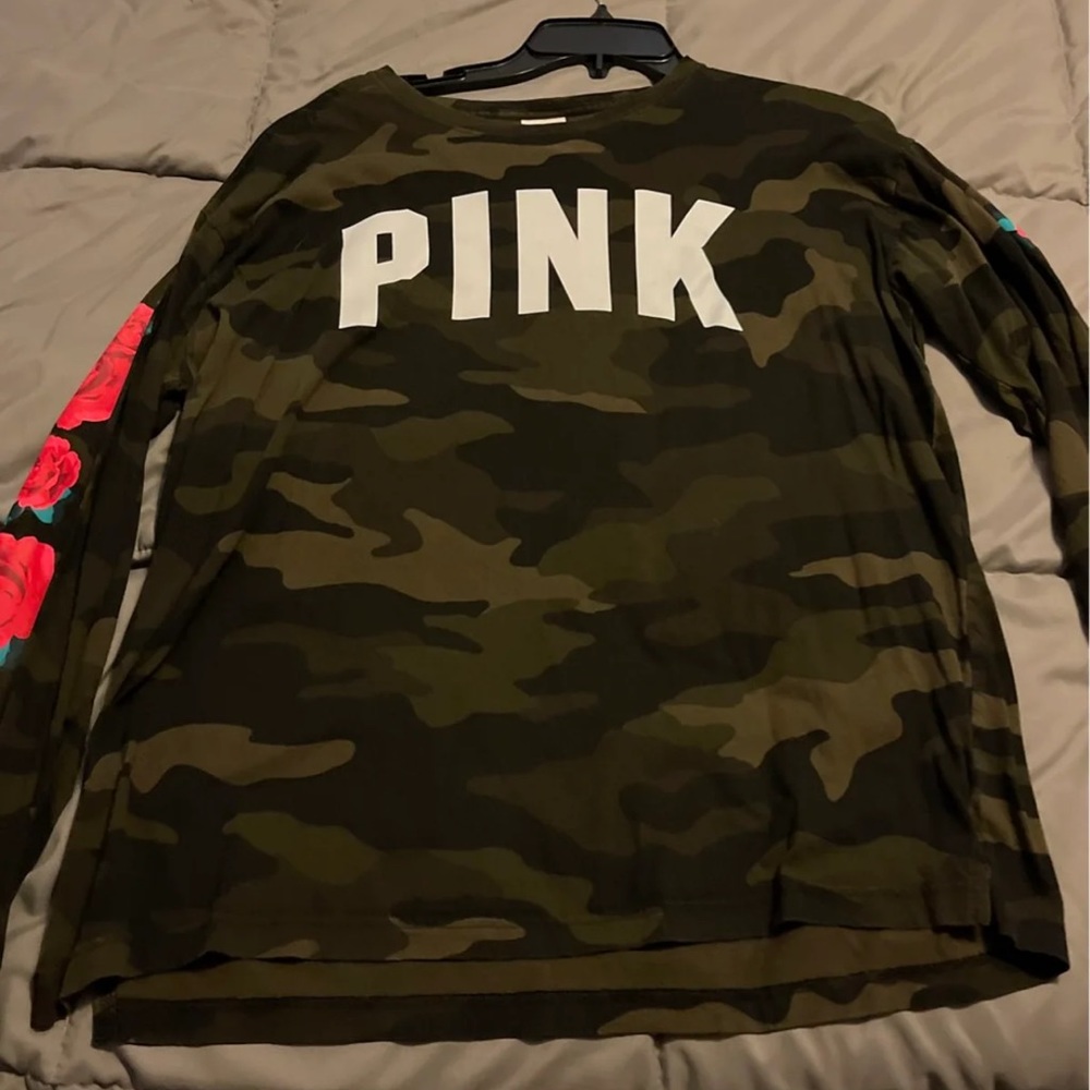 Pink shirt great condition large
